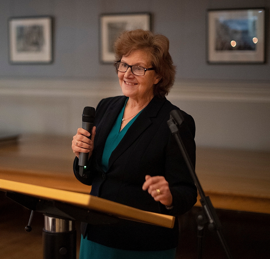 Professor Dame Ann Dowling introducing the keynote speaker Grazia Vittadini